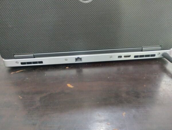 Dell Precision 7540 (i7-9TH)