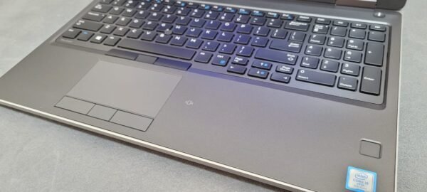 Dell Precision 7540 (i9-9TH-Touch)